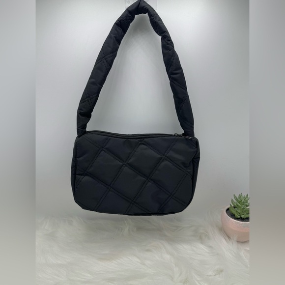The Errands Grab & Go Quilted Nylon Handbag - Picture 1 of 7